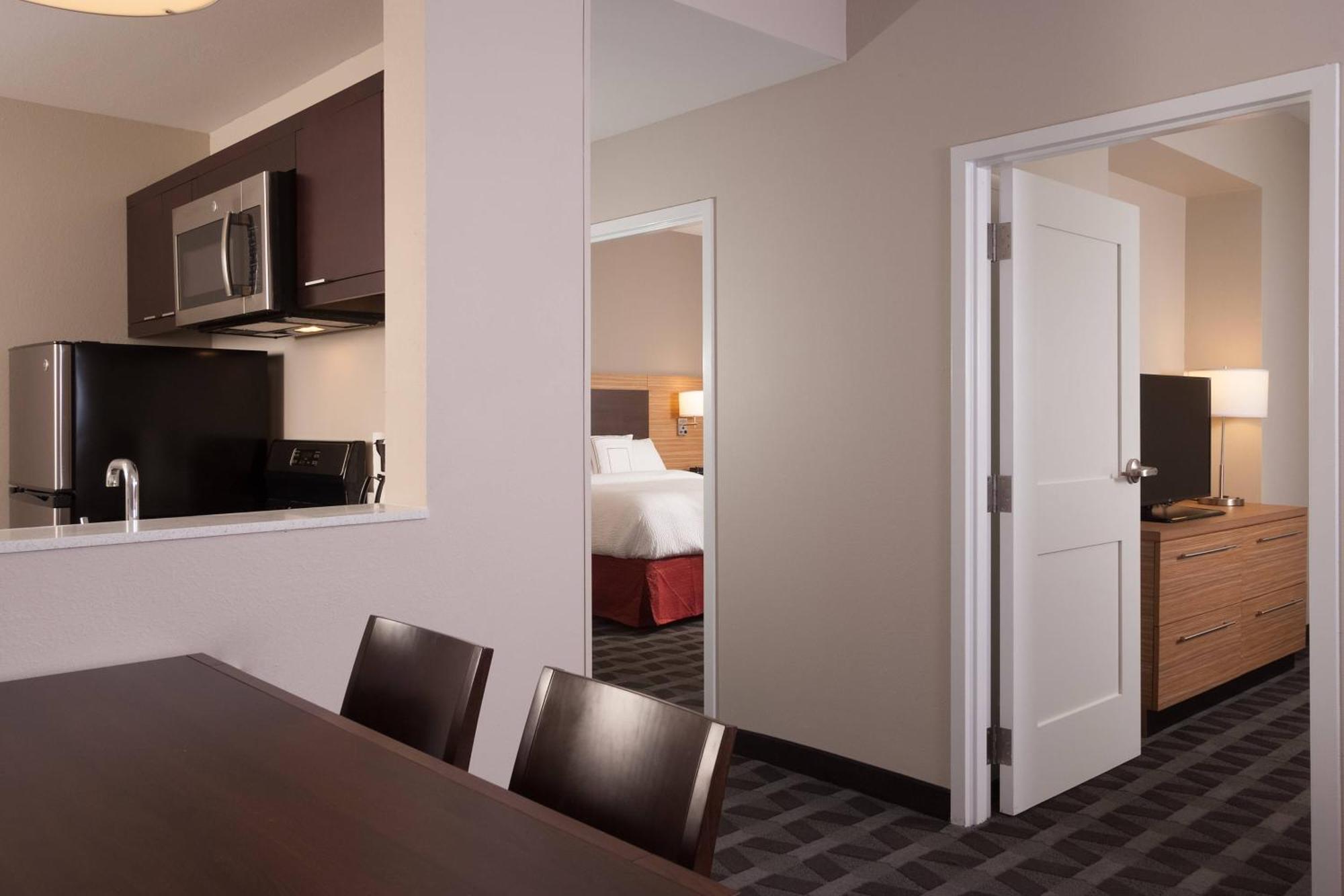 Towneplace Suites By Marriott Charleston Airport/Convention Center Норт-Чарлстон Екстер'єр фото