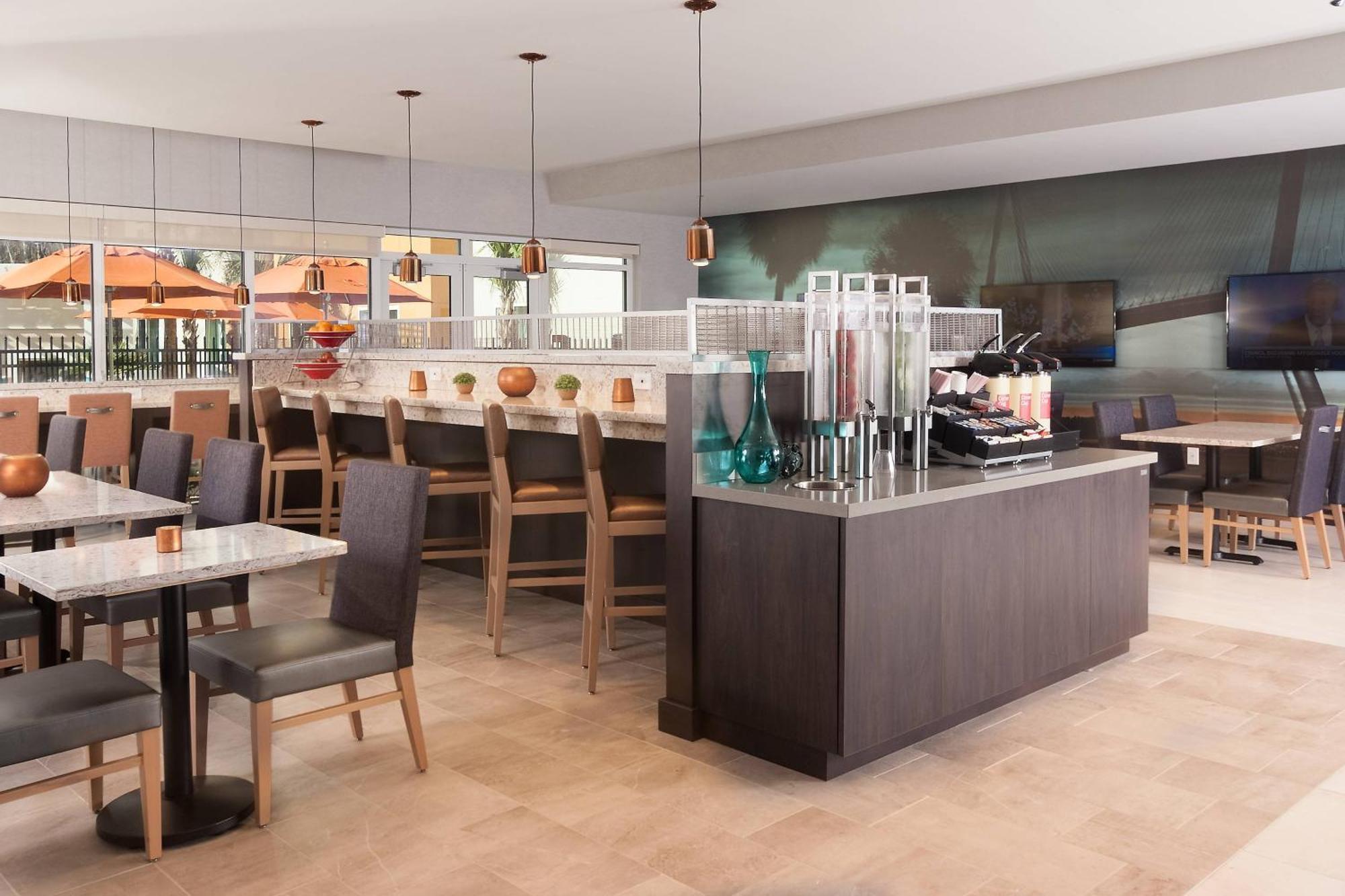Towneplace Suites By Marriott Charleston Airport/Convention Center Норт-Чарлстон Екстер'єр фото