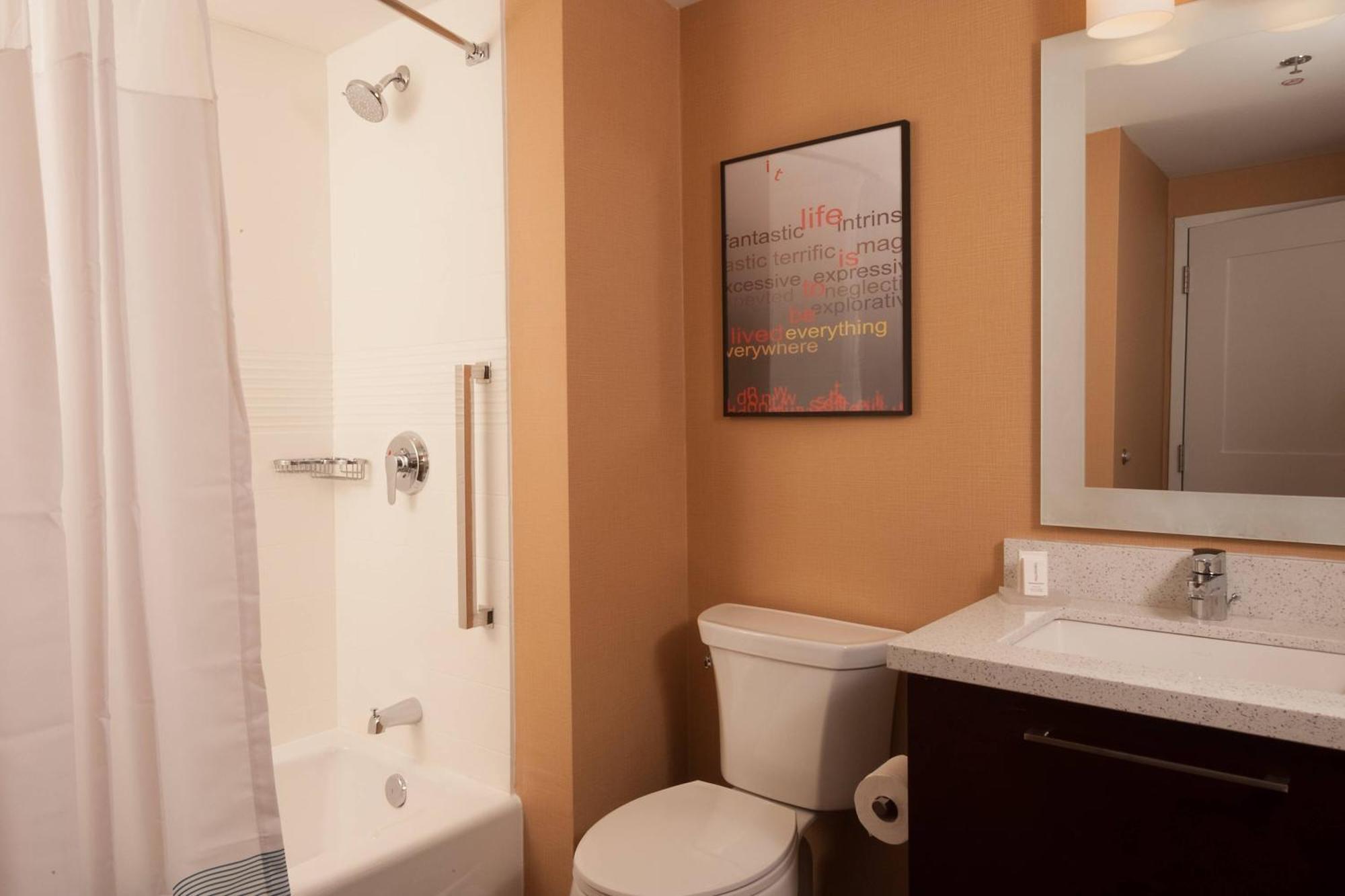 Towneplace Suites By Marriott Charleston Airport/Convention Center Норт-Чарлстон Екстер'єр фото