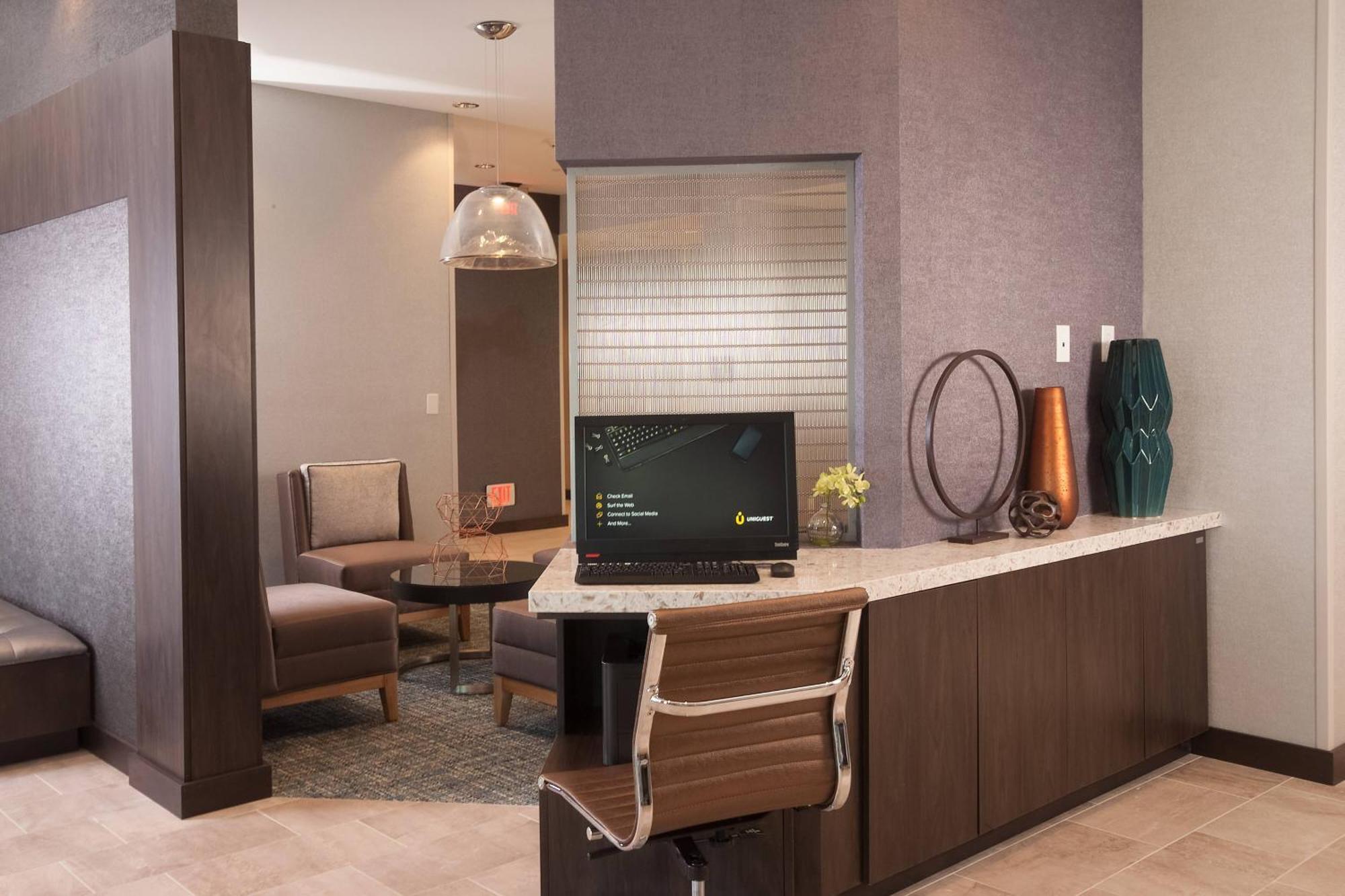 Towneplace Suites By Marriott Charleston Airport/Convention Center Норт-Чарлстон Екстер'єр фото
